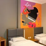 Votel Viure Hotel Jogjakarta
